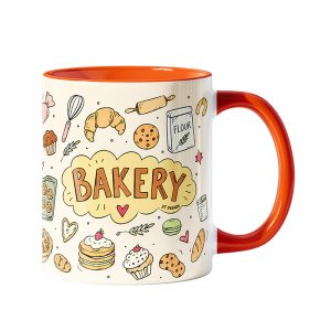 ماگ بیکری Bakery با داخل و دسته‌ی نارنجی و طرح دودل نانوایی روی زمینه‌ی کرم