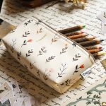 جامدادی طوطی دیزاین مدل اولگا طرح گل کرم - تصویر 2